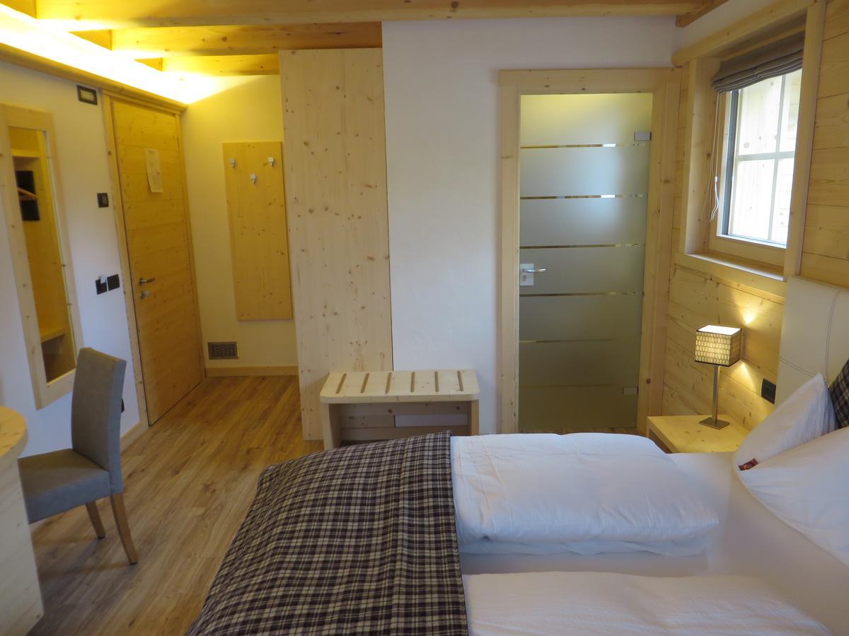 B&B Ecohotel Chalet Des Alpes 利维尼奥 外观 照片