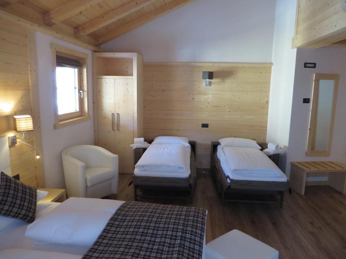 B&B Ecohotel Chalet Des Alpes 利维尼奥 外观 照片